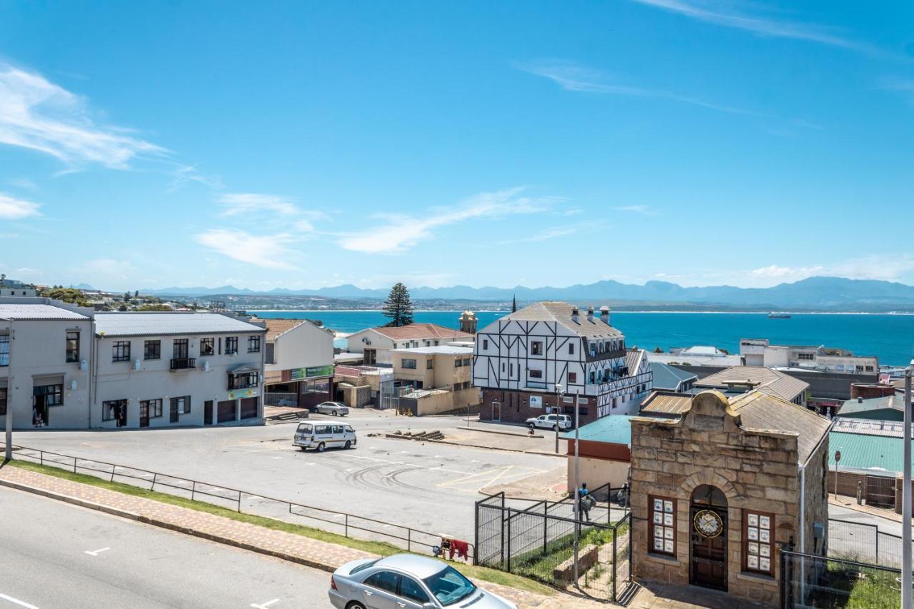 Sandstone Manor Mossel Bay Exterior photo
